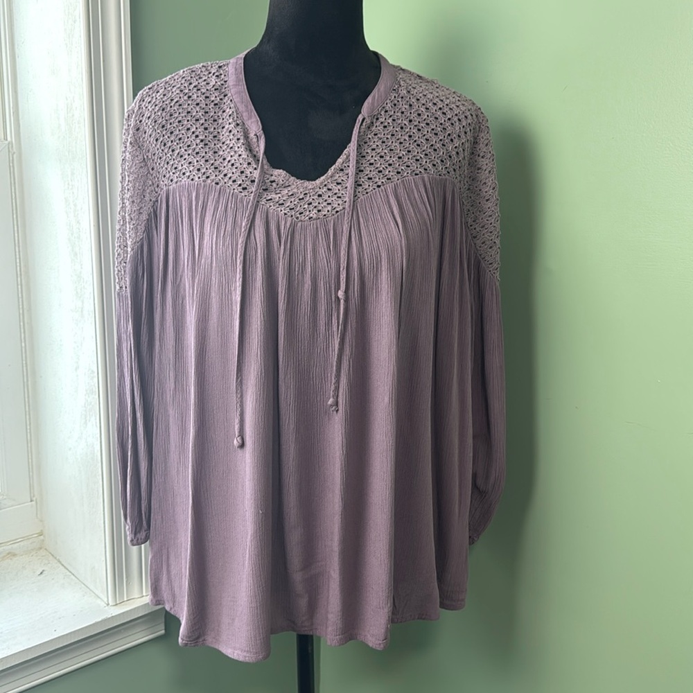 a.n.a Lavender Crochet Accent Tunic